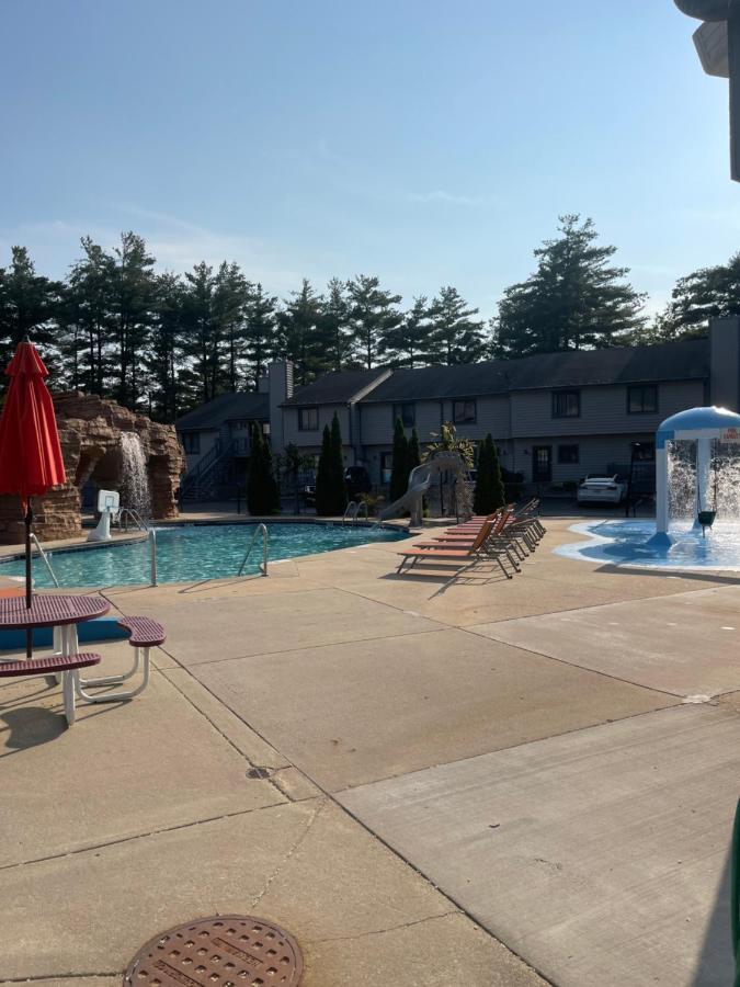 Caribbean Club Resort Lake Delton Exterior foto